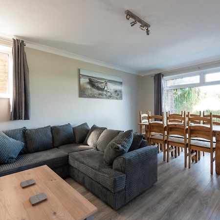 5 Bedroom Detached Beach House 풀 외부 사진
