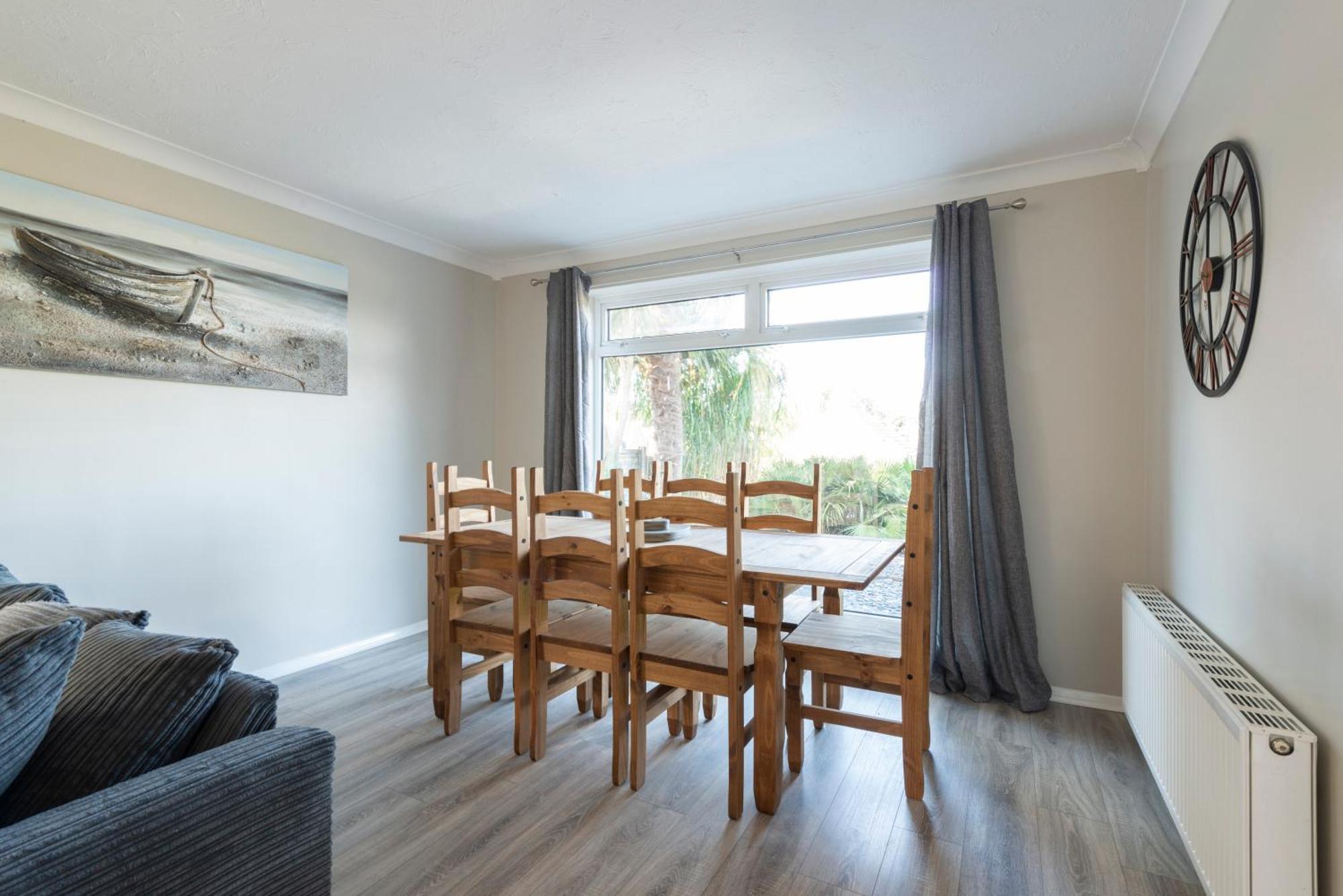 5 Bedroom Detached Beach House 풀 외부 사진