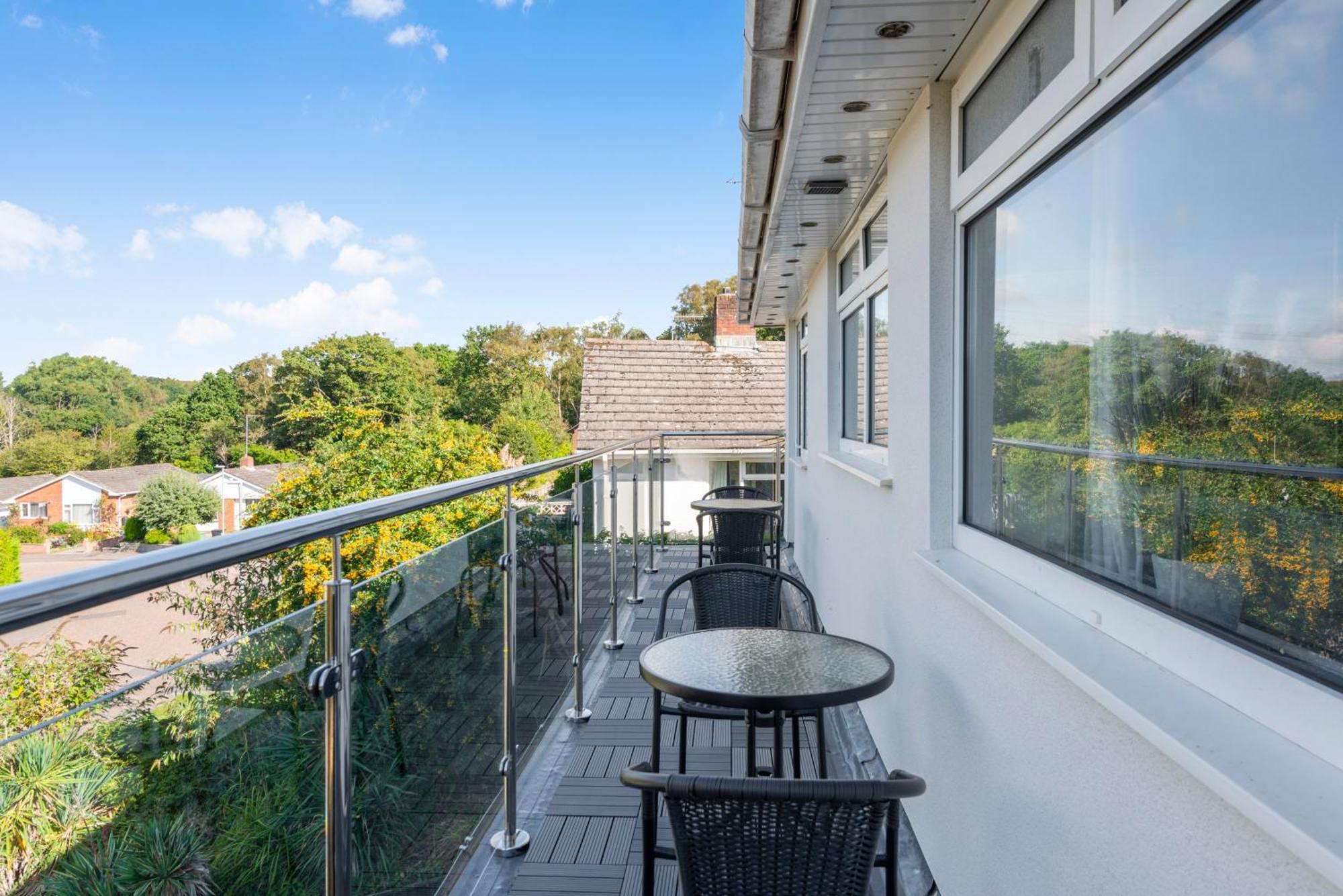 5 Bedroom Detached Beach House 풀 외부 사진